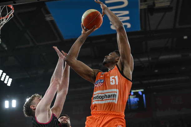 龙的逆转 龙的逆转