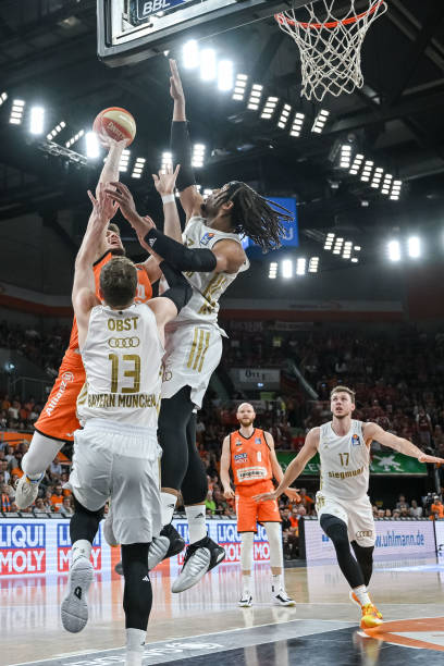 的形式五花 的形式五花