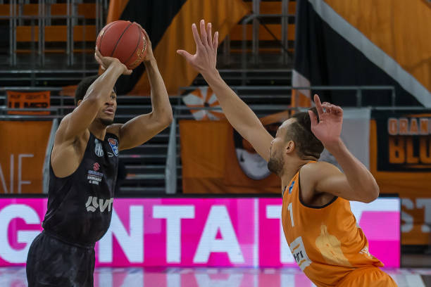 多次在高压 多次在高压